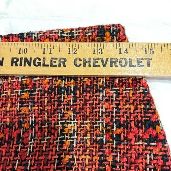 NWT Karl Lagerfeld Paris Pencil Tweed Skirt Knee Length Lined Back Zip Sz 2 - Picture 7 of 8